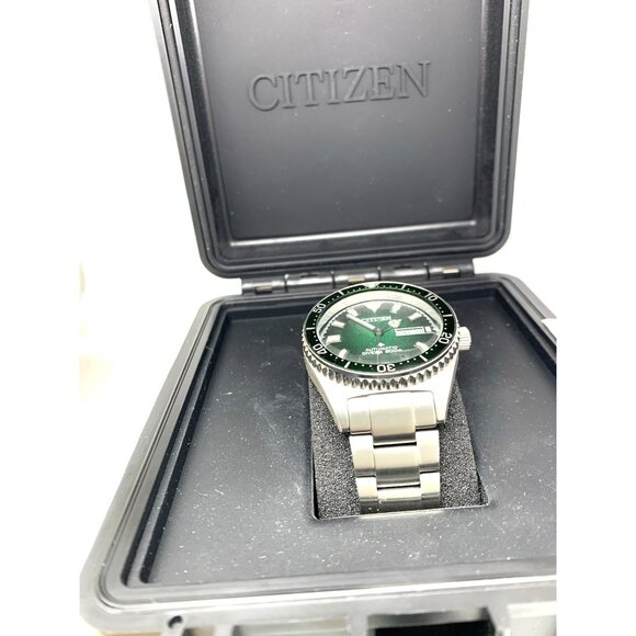 Citizen Men's Watch NY0121-50X Promaster Automatic Diver Green Dial Steel 41mm - Picture 3 of 15